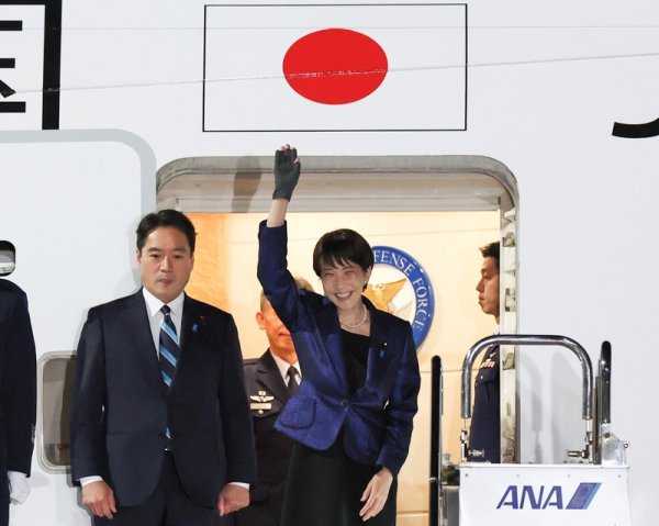 “有记忆以来最艰难的美日峰会”，日本官员汗流浃背了…