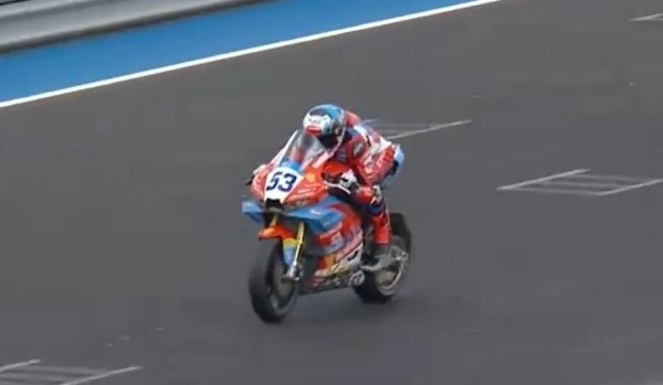WSBK捷克站排位赛：德比斯1分33秒884获第3名，正赛将罚退3位发车
