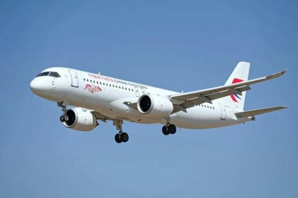 C919 已载客运营，为何迟迟不用国产发动机？不止是技术，更是大国博弈