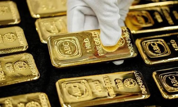 18小时谈崩了一个时代！黄金跌破技术性熊市，背后是美联储在抄底