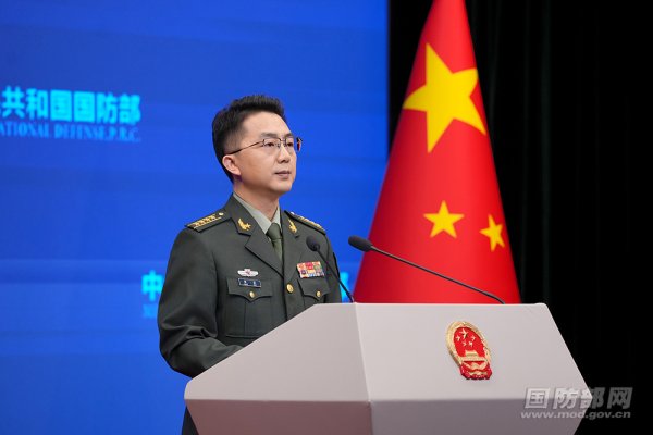 【双语】中国军队参加联合国维和行动：为和平出征 为世界担当